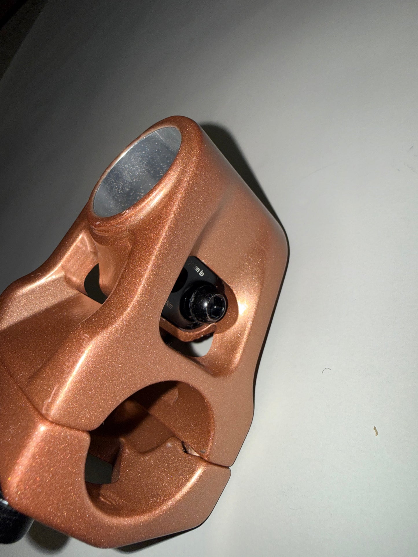 Box One Oversized Copper Stem – New