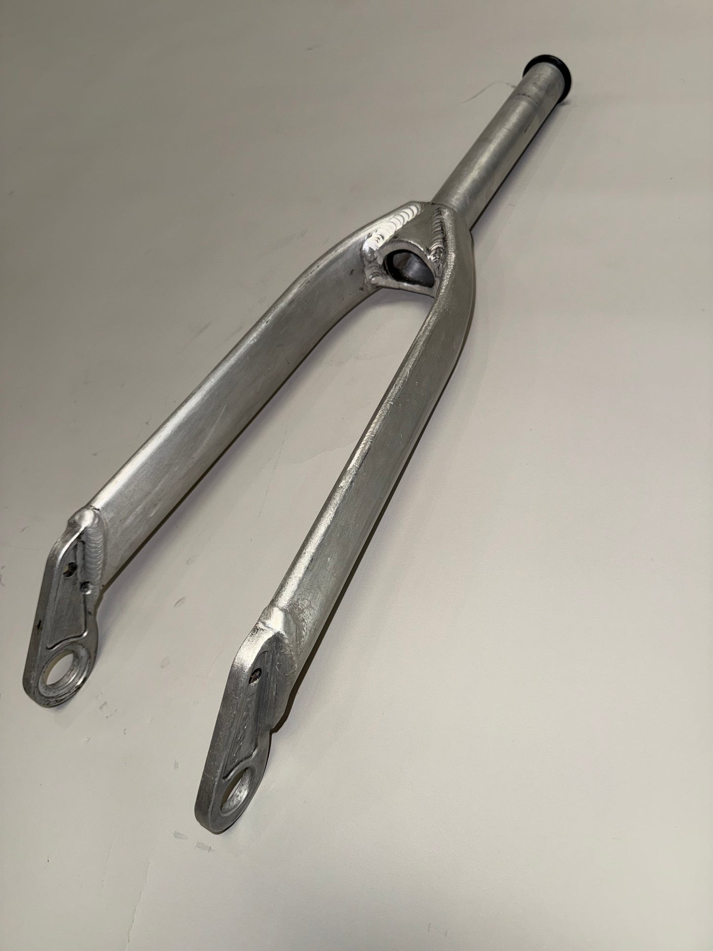 YESS Reach Fork 20” – Raw (Used)