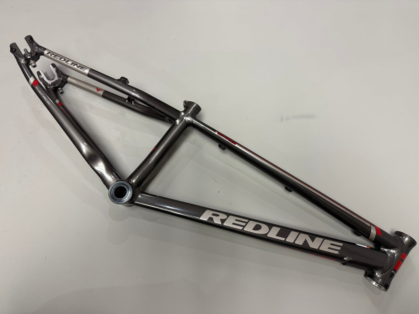 REDLINE Flight Pro 24 Cruiser Frame
